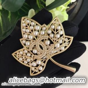 Luxury Chanel Leaf Brooch AB0195 Gold/Pearly White/Gray 2018