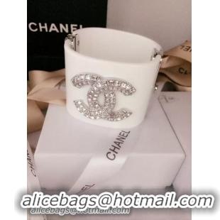 Lower Price Chanel Bracelet CA060313