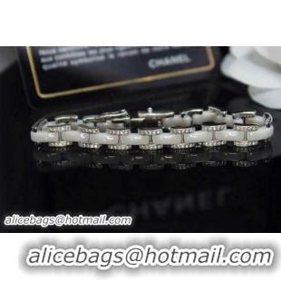 Buy Low Price Chanel Bracelet CA060327