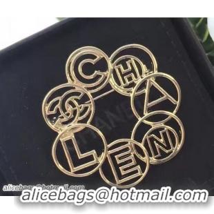 Pretty Style Chanel Brooch 27 Cuba 2017