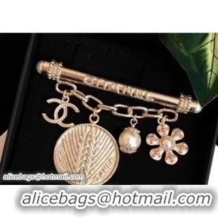 Stylish Chanel Brooch 31933 2018