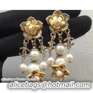 Classic Practical Chanel Earrings 32042