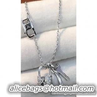 Stylish Louis Vuitton Lockit Necklace with Padlock and Keys Pendant Q93436 Silver 2018