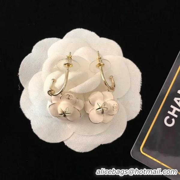 Popular Style Chanel Camellia Bloom Earrings AB0278 White/Silver 