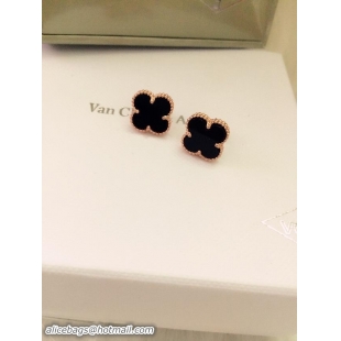 Unique Ladies Van Cleef & Arpels Earrings VCA1214028