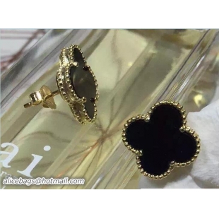 Grade VanCleef&Arpels Earrings 102654