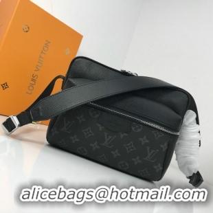 Stylish Louis Vuitton Monogram Canvas Messenger PM M43843 Black