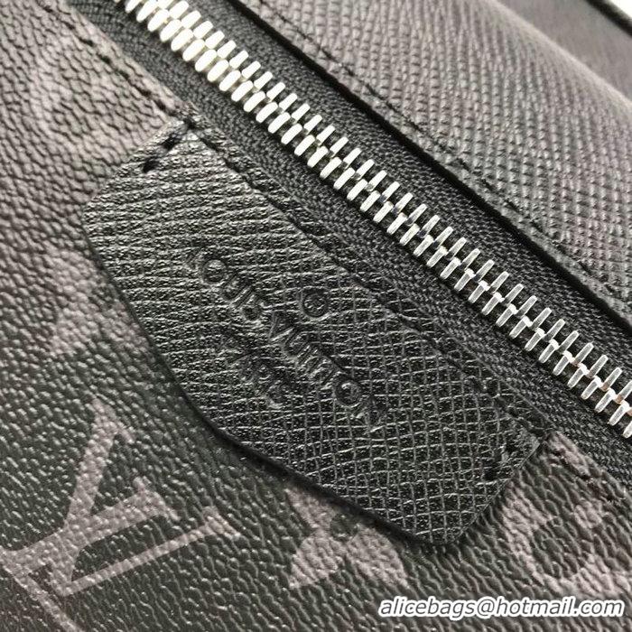 Stylish Louis Vuitton Monogram Canvas Messenger PM M43843 Black