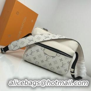 Charming Louis Vuitton Monogram Canvas Messenger PM M43843 White