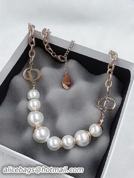 Classic Style Dior Necklace & Earrings D428