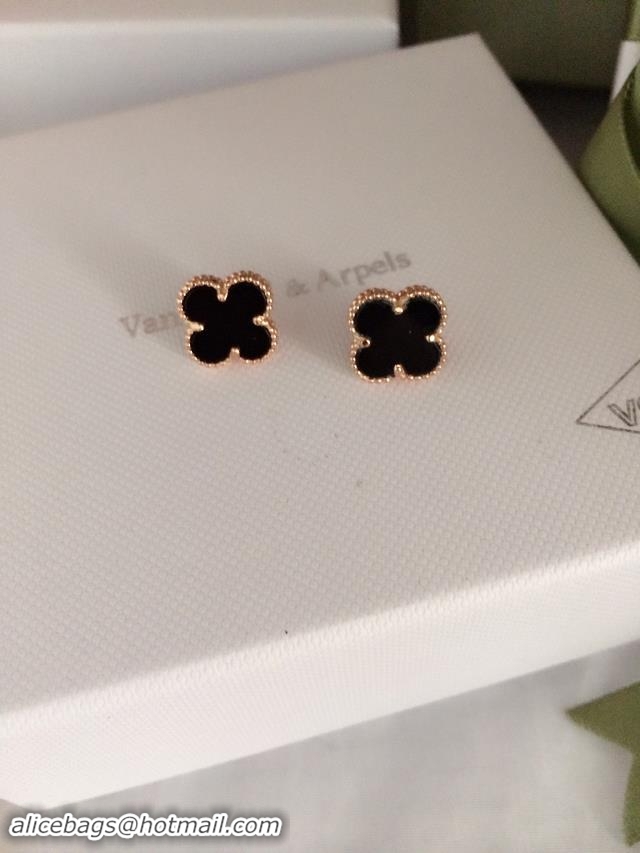 Chic Van Cleef & Arpels Earrings VCA1214013