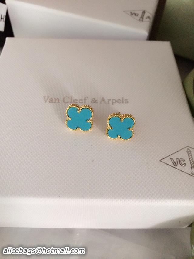 Comfortable Van Cleef & Arpels Earrings VCA1214019