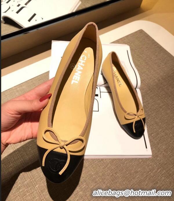 Imitation Chanel Lambskin Classic Bow Ballerinas Flats G31501 Apricot/Black