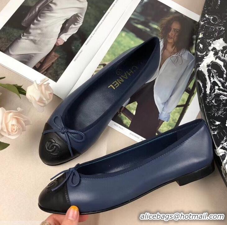 Unique StyleChanel Leather Classic Bow Ballerinas Flats Bi-color G40322 Dark Blue/Black