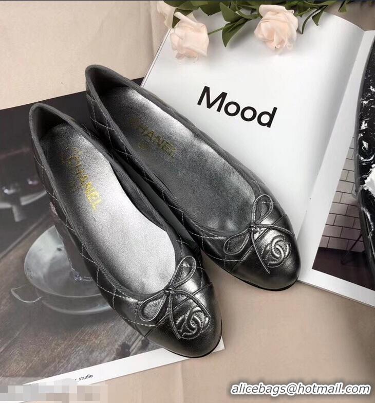 Top Grade Chanel Leather Classic Bow Ballerinas Flats G40333 Quilted Silver/Black Sole