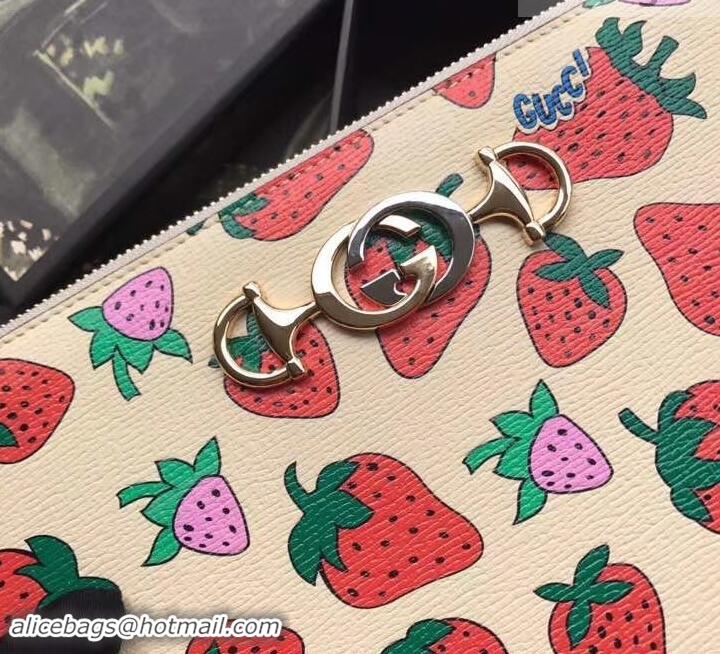 Fashion Gucci Zumi Strawberry Print Pouch Clutch Bag 570728 2019