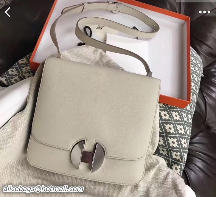 Imitation Hermes 2002 - 26 Bag Creamy In Evercolor Calfskin With Adjustable Strap H42620