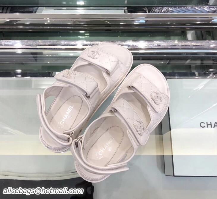 Good Product Chanel Logo Magic Loop Sandals G34445 Quilting White