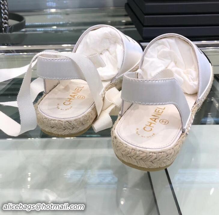 Imitation Chanel Lace-ups Espadrilles G41731 White/Black 2019