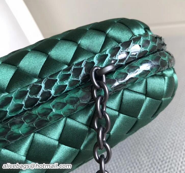 Crafted Bottega Veneta Intrecciato Chain Knot Clutch Bag B402922 Green 2019