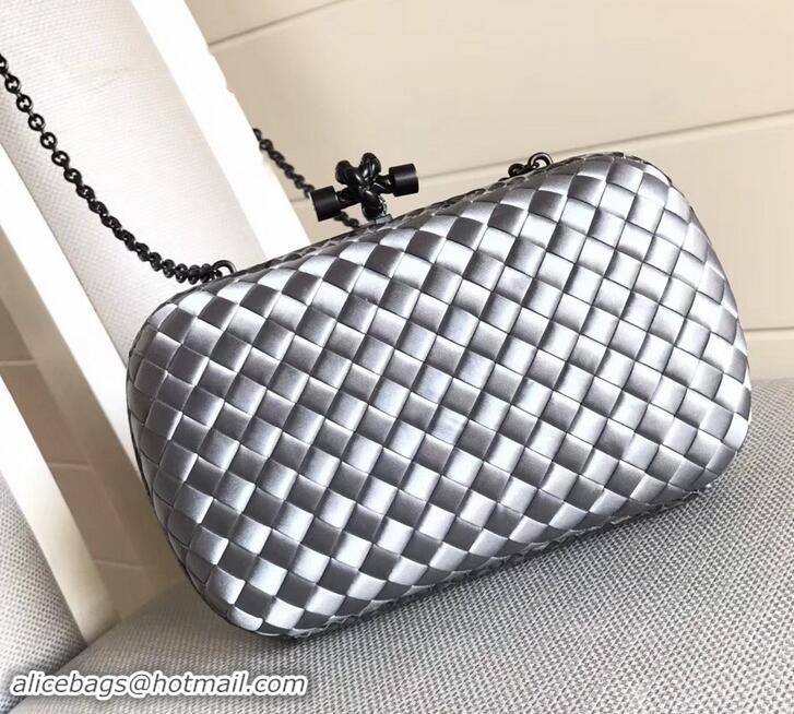 Low Cost Bottega Veneta Intrecciato Chain Knot Clutch Bag B402922 Silver 2019