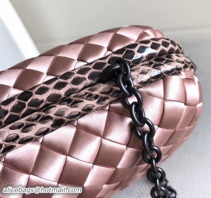 Good Looking Bottega Veneta Intrecciato Chain Knot Clutch Bag B402922 Nude Pink 2019