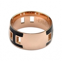 Imitation Hermes Enamel H Rings HR1257 Black Gold