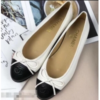 Luxurious Chanel Leather Classic Bow Ballerinas Flats G40326 Bi-color White/Black