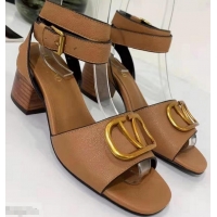 Buy Discount Valentino Mid-Heel Cowhide Sandals VT2708 Brown With Go Logo Detail 2019