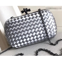 Low Cost Bottega Veneta Intrecciato Chain Knot Clutch Bag B402922 Silver 2019