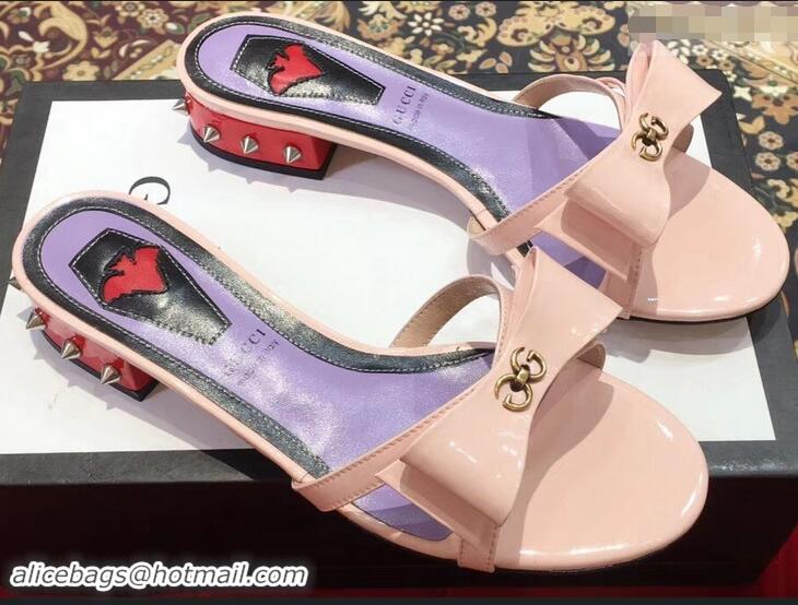 Top Design Gucci Heel 2cm Patent Leather Silver-toned Spikes Mules with Bow 921843 Nude Pink 2019