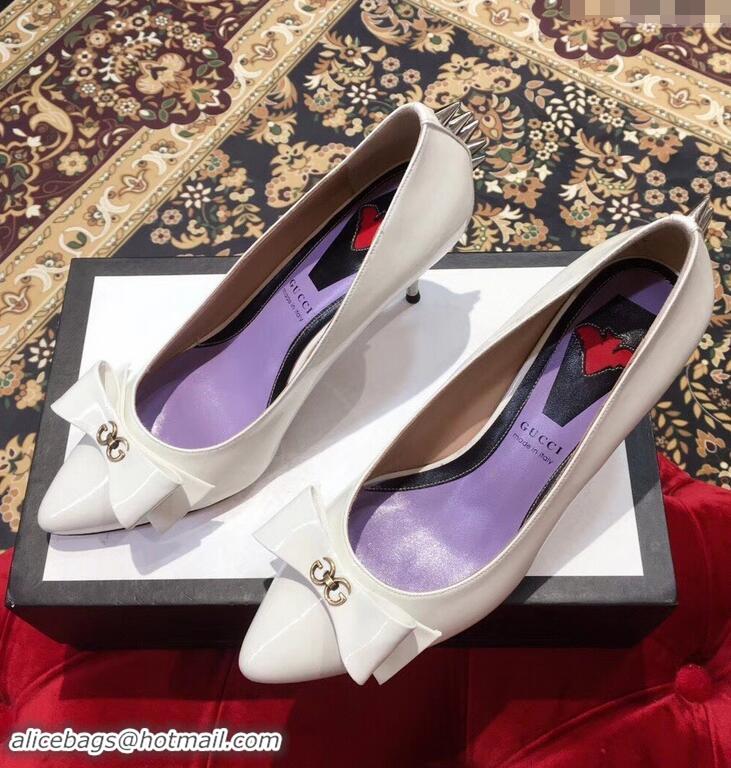 Well Crafted Gucci Heel 8cm Patent Leather Silver-toned Spikes Pumps with Bow 549666 White 2019