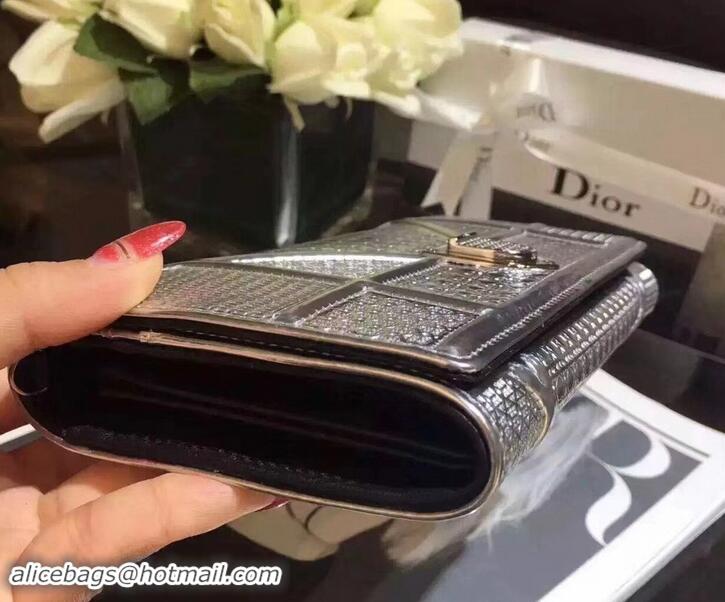 Good Quality Dior Diorama Wallet on Chain Clutch in Silver Metallic Leather 500620