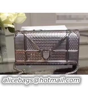 Top Grade Dior Diorama Wallet on Chain Clutch in Metallic Leather 500620 Grey