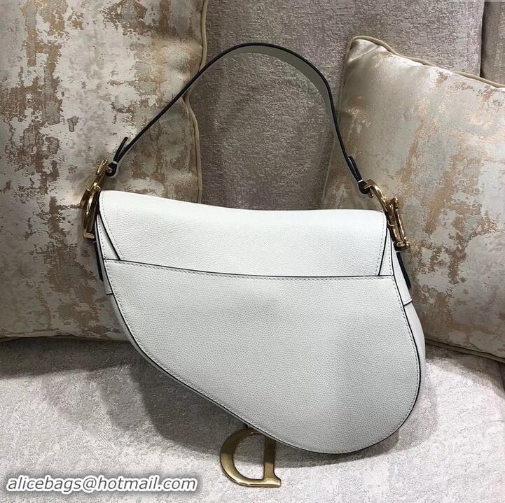 Purchase Dior Saddle Bag in Grained Calfskin 500716 White