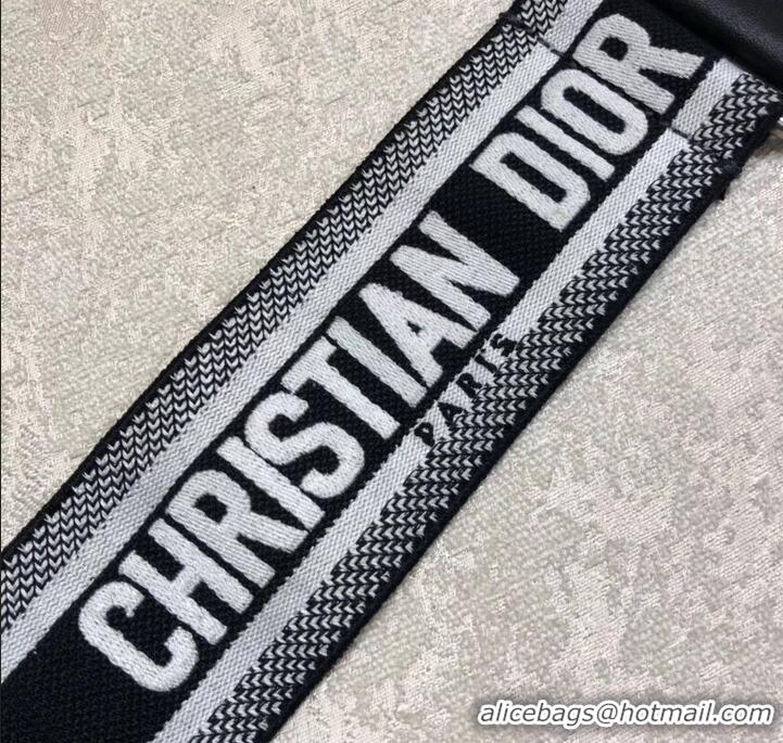 Good Looking Christian Dior Shoulder Strap in Black and White Embroidered Canvas CD510024