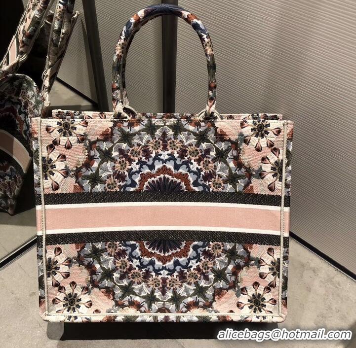 Good Quality Dior multicolor KaleiDiorscopic Book Tote Bag spring summer CD510030 2019