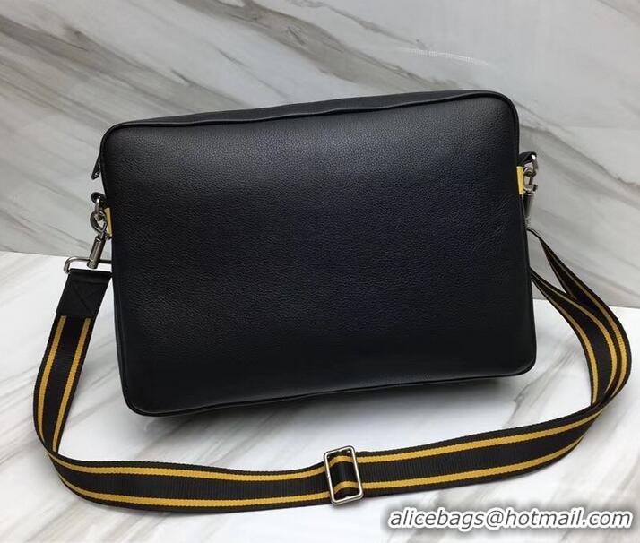 New Style Givenchy Reverse Zippered Messenger Bag 501516 Black/Yellow