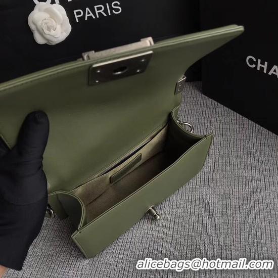 Hot Style Chanel Le Boy Flap Shoulder Bag Original Calf leather A67085 Green Silver Buckle