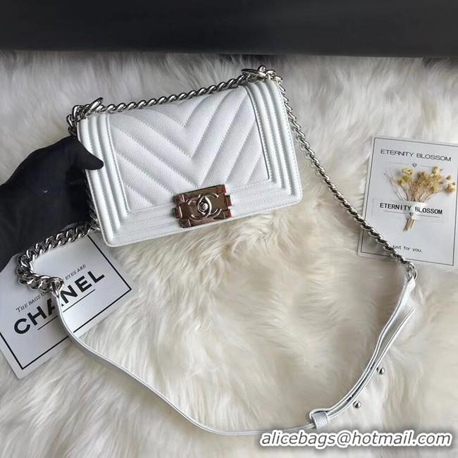 Reproduction Chanel Le Boy Original Caviar Leather Shoulder Bag A67085 White Silver Chain