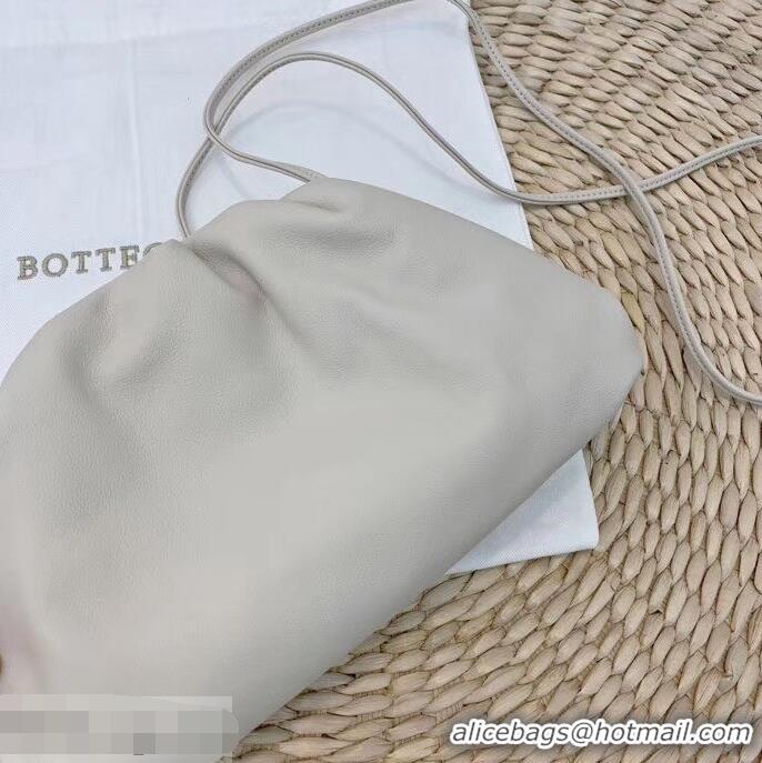 Reproduction Bottega Veneta Frame Pouch Clutch Small Bag with Strap In Butter Calf BV51402 Creamy 2019