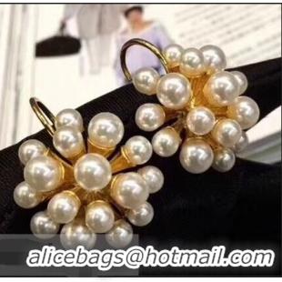 Luxury Classic Celine Dandelion Pearls Earrings C31046