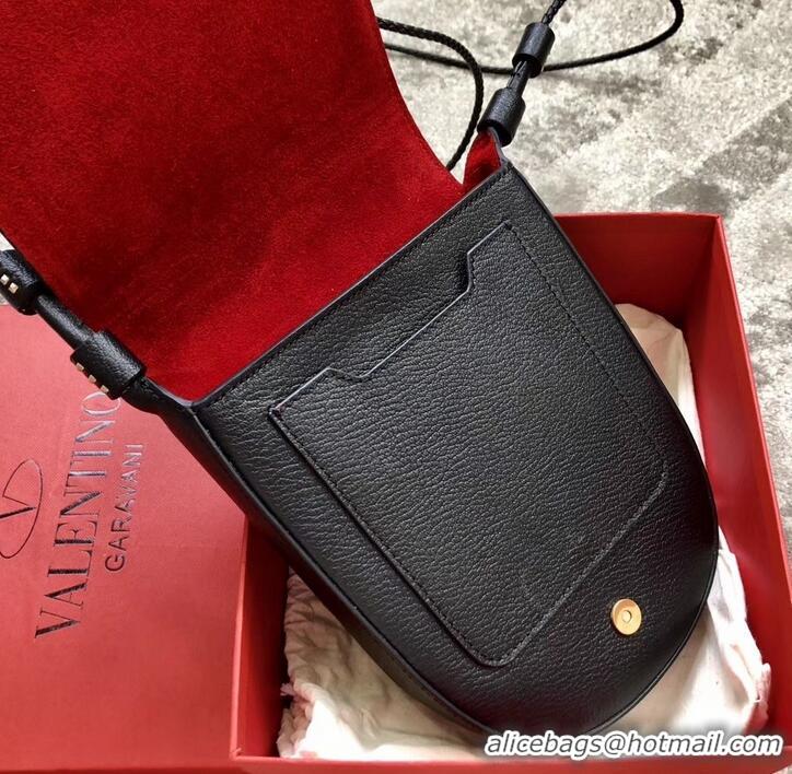 Good Quality Valentino Goatskin Medium VRing Crossbody Bag 00456L Black