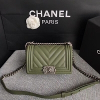 Hot Style Chanel Le Boy Flap Shoulder Bag Original Calf leather A67085 Green Silver Buckle