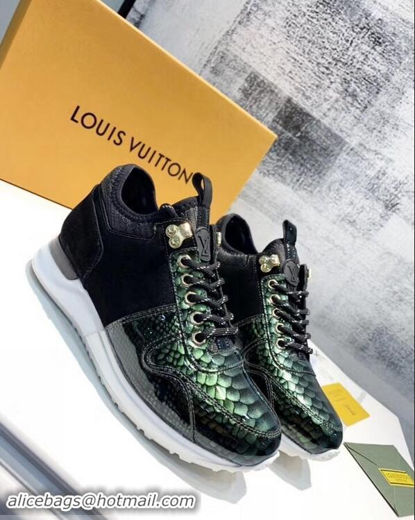 Imitation Louis Vuitton Iridescent Fish Scale Pattern Run Away Sneakers LV82603 2019