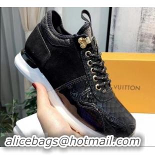 Shop Cheap Louis Vuitton Iridescent Fish Scale Pattern Run Away Sneakers LV82604 2019