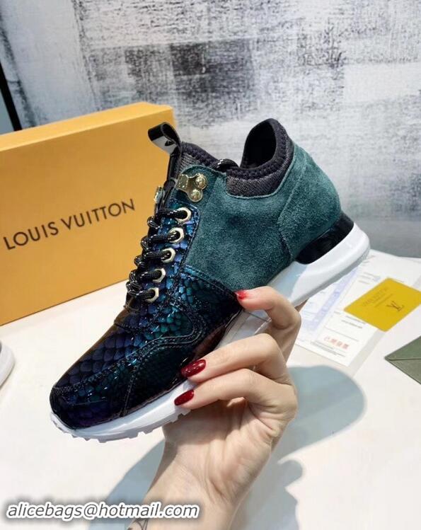 Imitation Louis Vuitton Iridescent Fish Scale Pattern Run Away Sneakers LV82606 2019