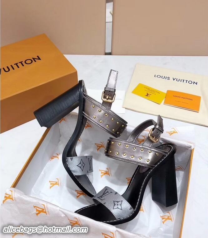 New Cheap Louis Vuitton Studs Heel 10cm Passenger Sandals LV92909 Silver 2019