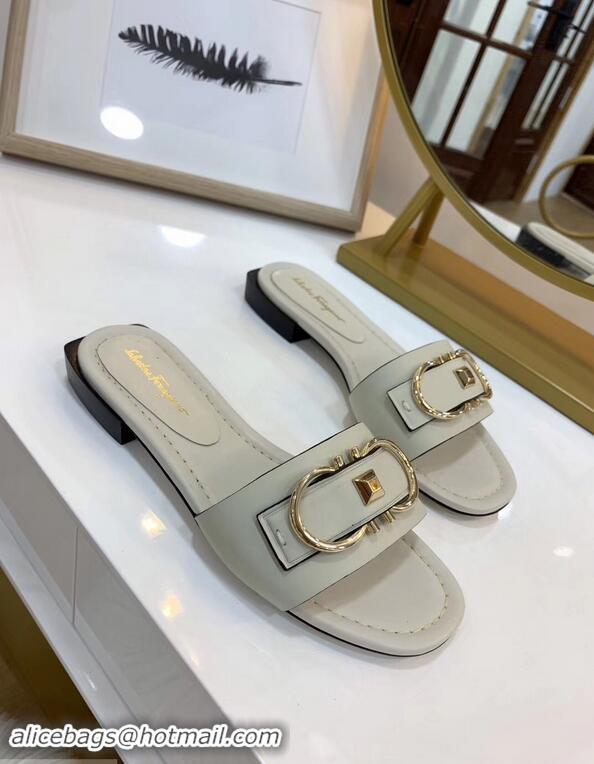 New Style Cheap Ferragamo Stud Gancini Slide Sandals F94905 Creamy 2019