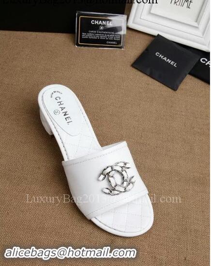 Grade Quality Chanel Slipper Leatehr CH1710 White